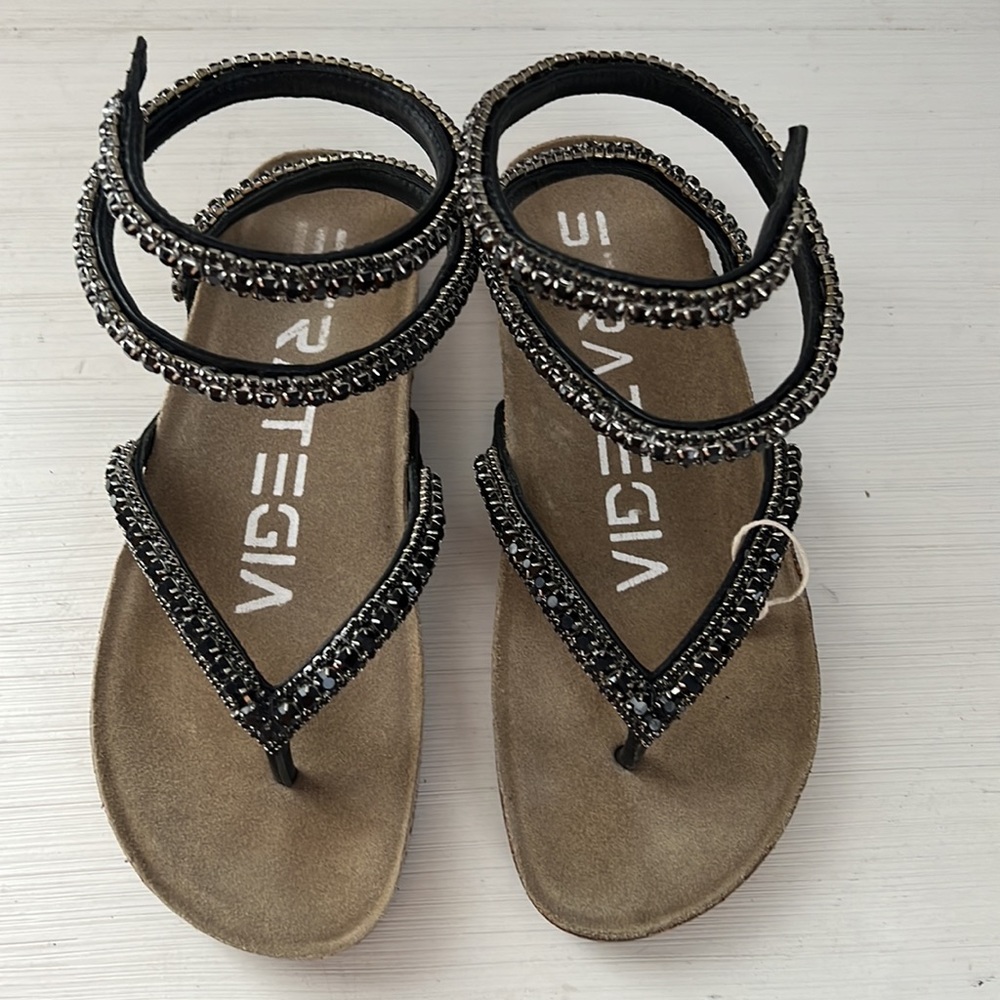 STRATEGIA women’s stylish sandals